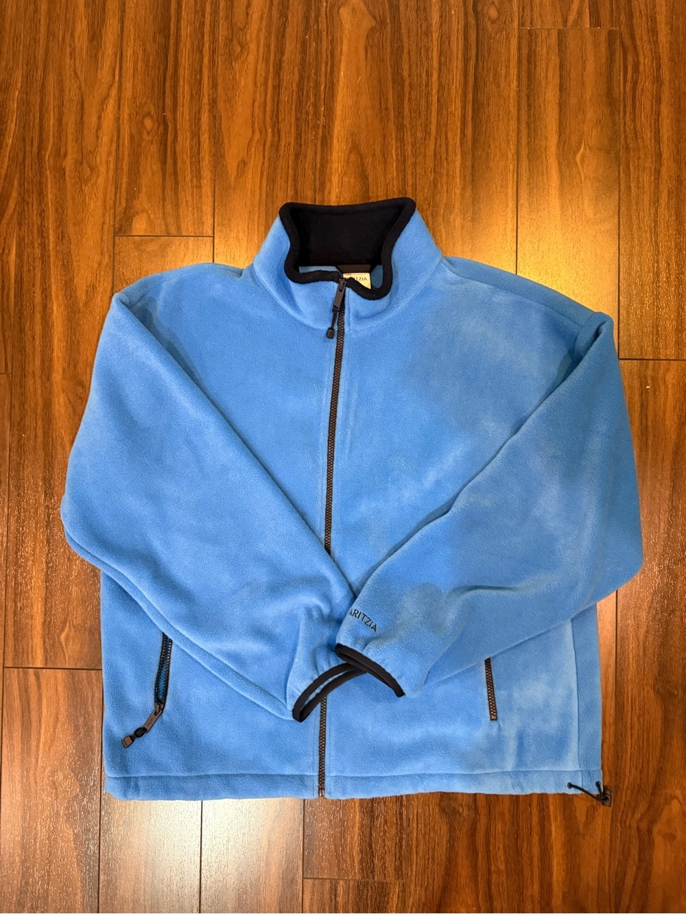 ARITZIA Outlook mockneck zip up